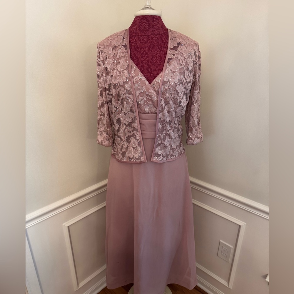 Chic Mauve Lace Dress with Jacket